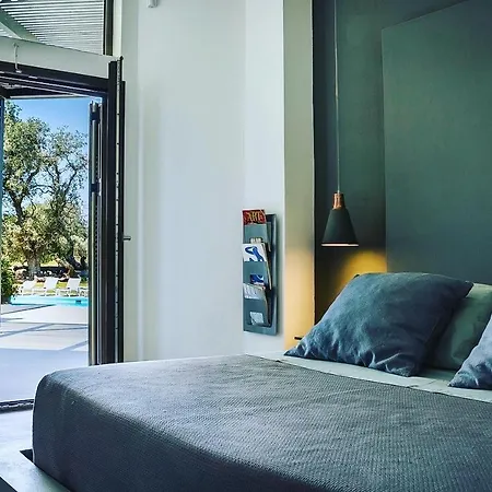 Katrin فيلة Livathos (Kefalonia)